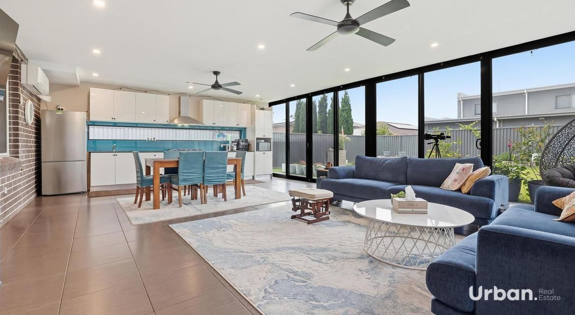 Middleton Grange 12 Flying Avenue