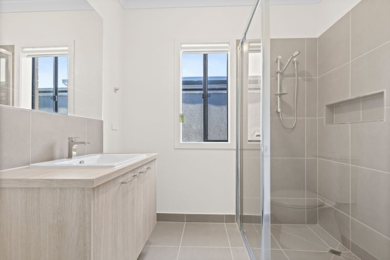 10 Noir Road, Wollert