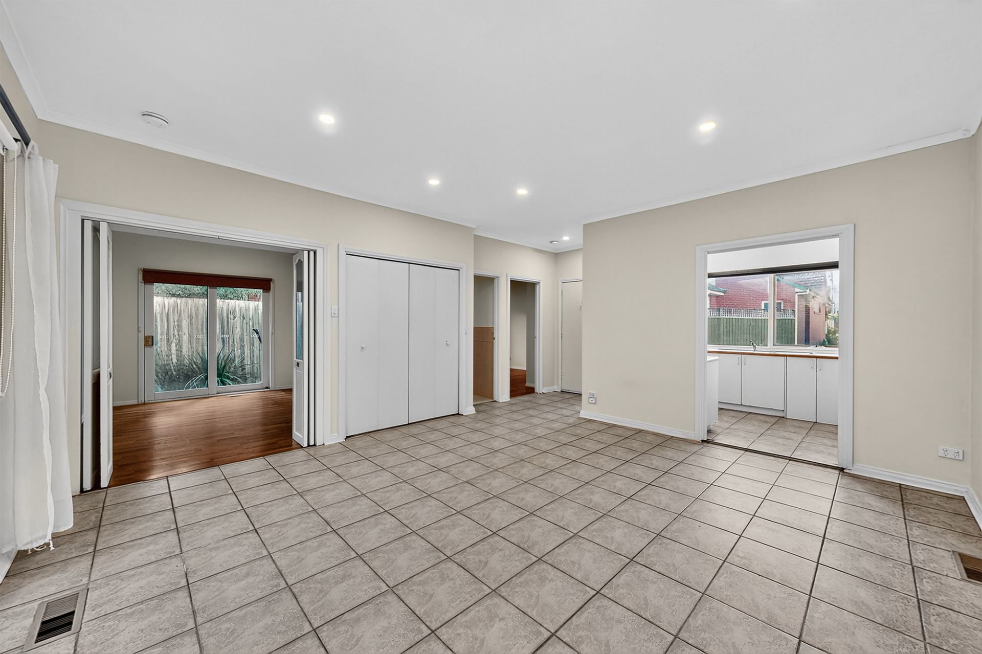 2/30 Snowdon Avenue, Caulfield - Thumbnail 5