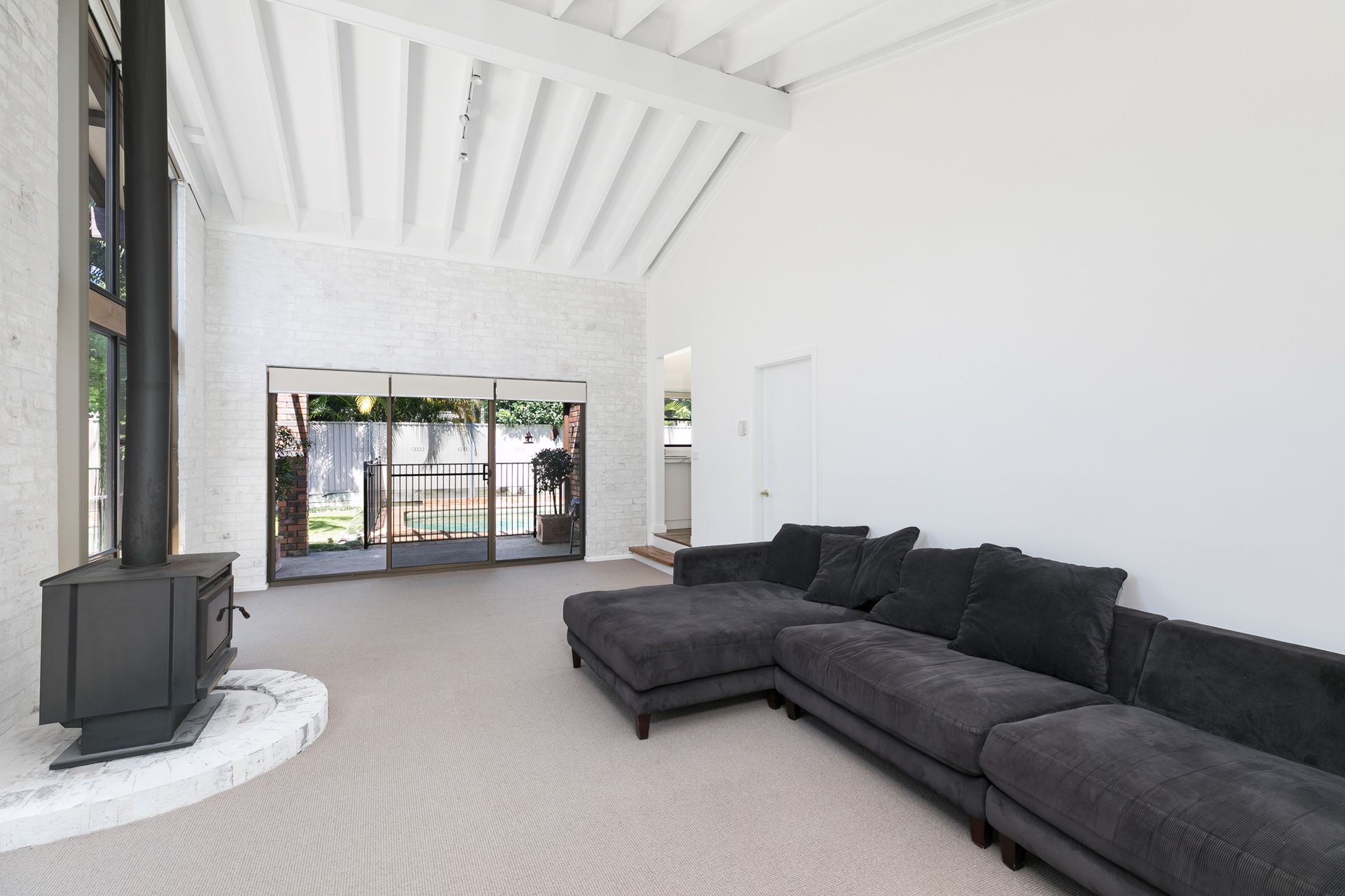 58 Jacaranda Road, CARINGBAH SOUTH, Caringbah South - Thumbnail 5