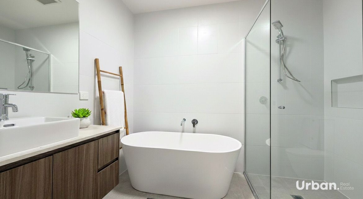 Oran Park 12 Chesterman Loop