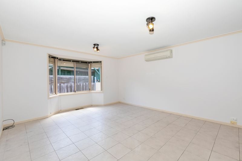 2/122 Raglan Street, Preston