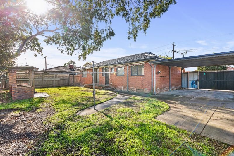 27 Pindari Avenue, Epping