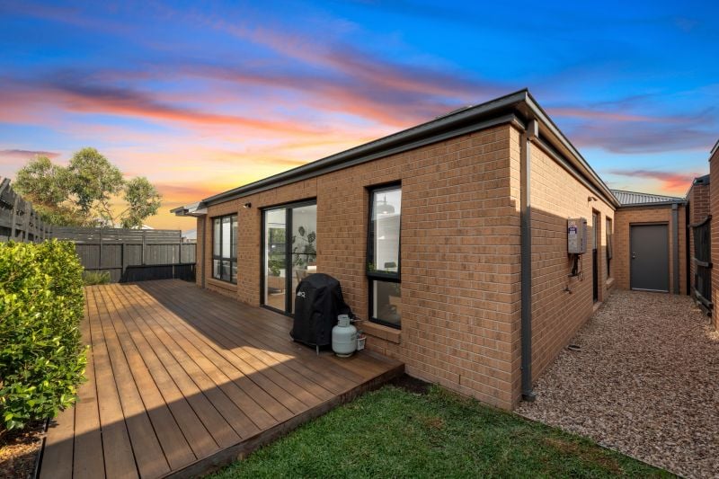 37 Clapham Avenue, Wollert