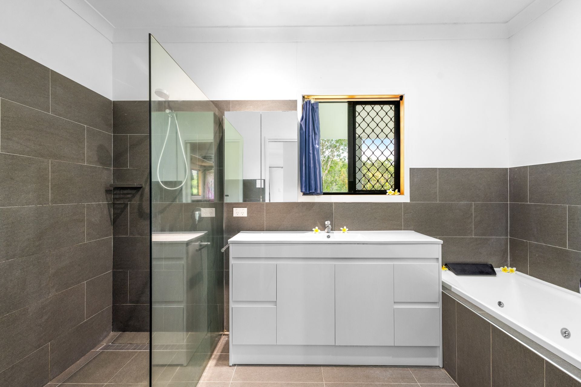 197 Stephan Road, Goomboorian For Sale by Farmbuy.com - image 20