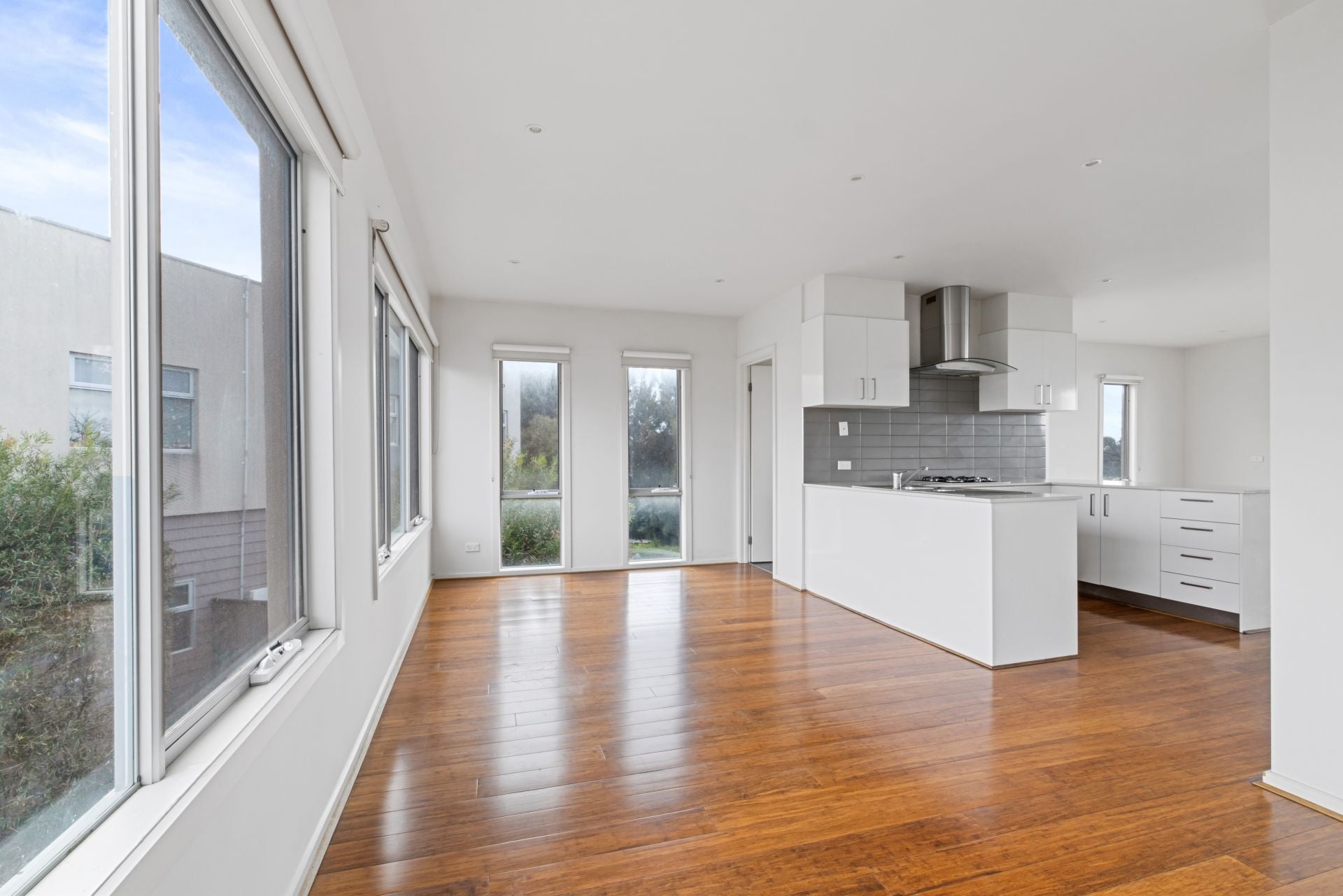 Craigieburn Three Bedroom Townhouse!