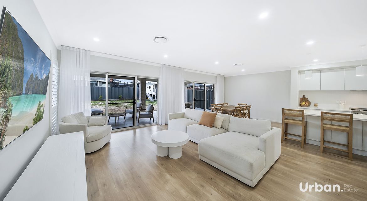 Lochinvar 11 Gregory Road