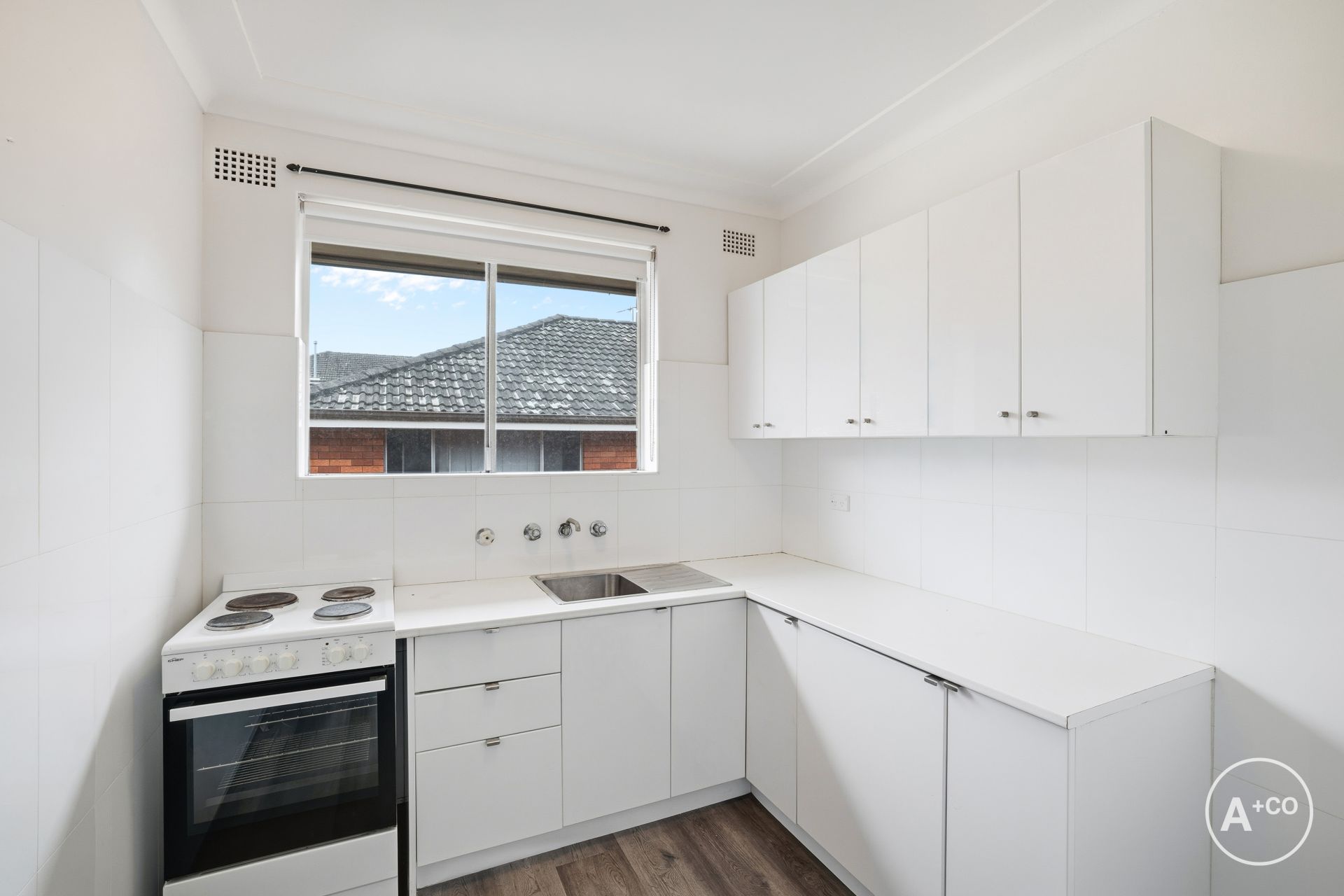 4/23A Brittain Crescent, Hillsdale, Hillsdale - Thumbnail 3