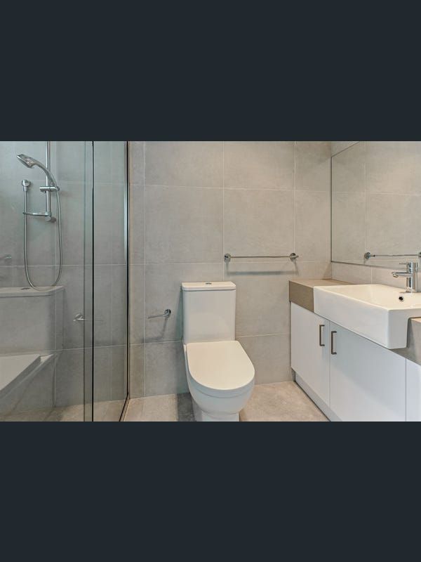 Spacious and Modern
