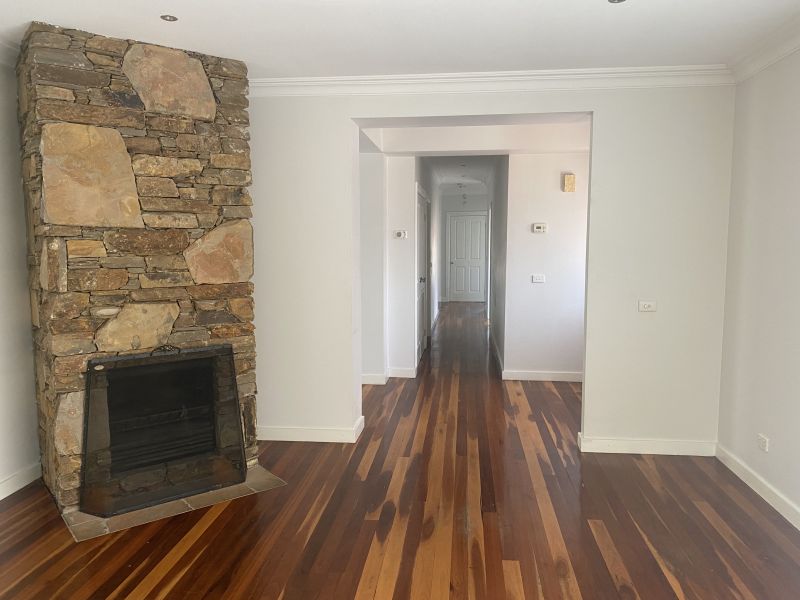 155 Mahoneys Road, Reservoir