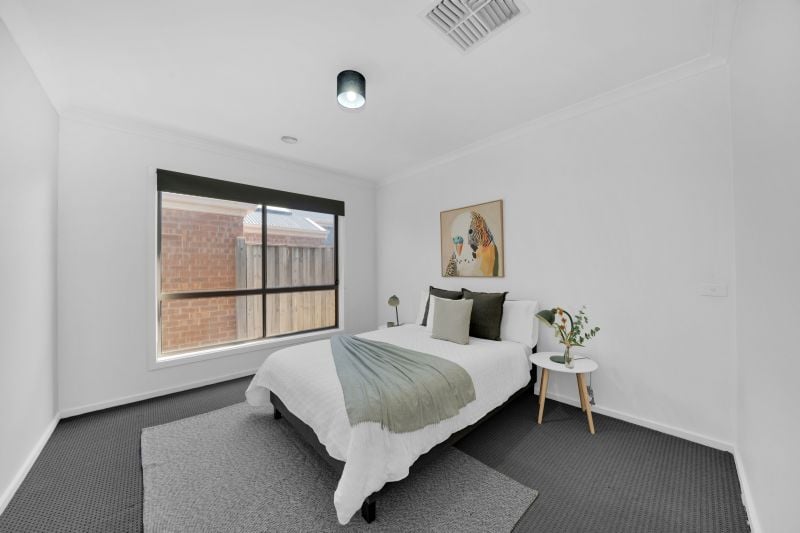 11 Blue Hill Way, Wollert