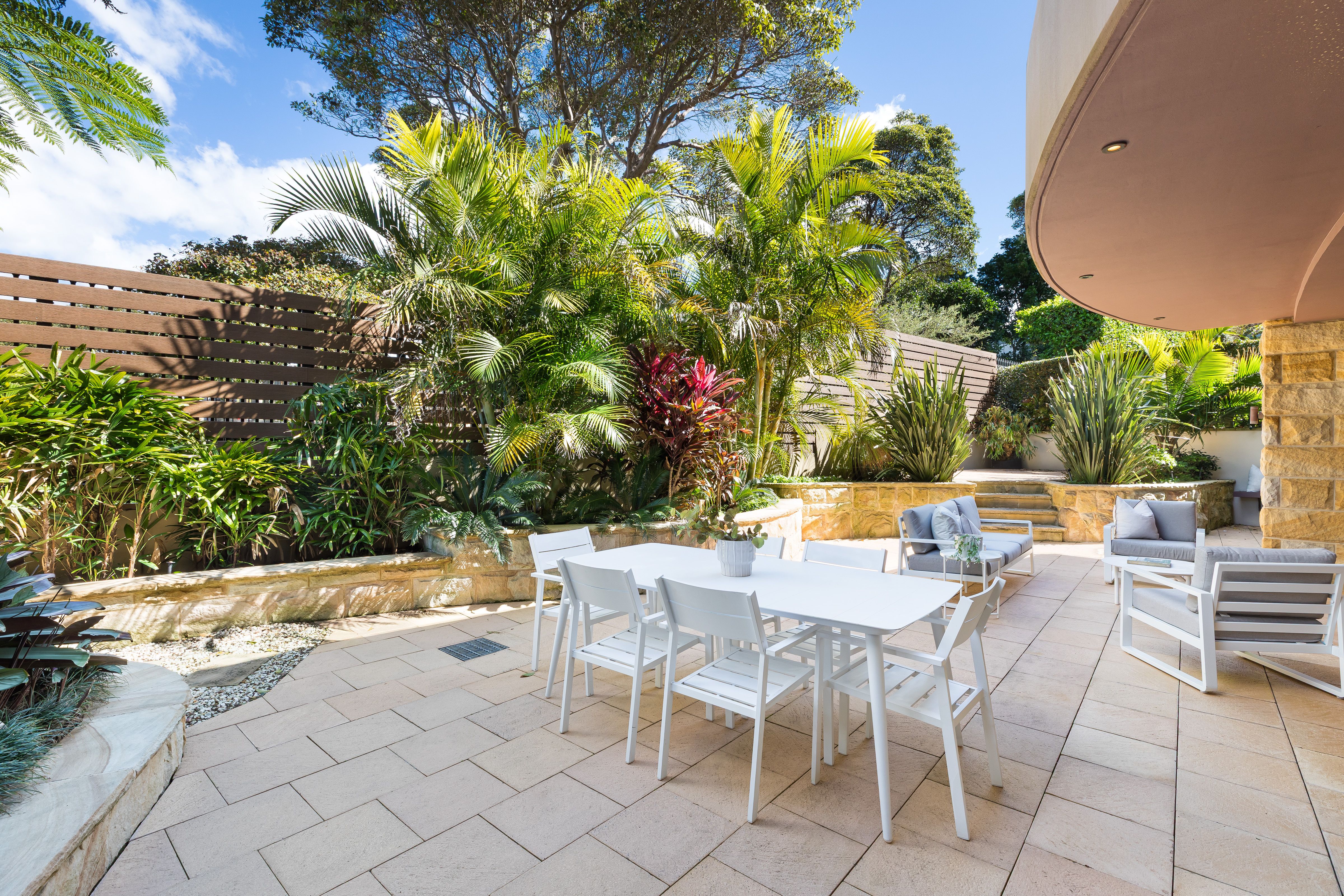 B1/14-16 Burraneer Bay Road CRONULLA 2230