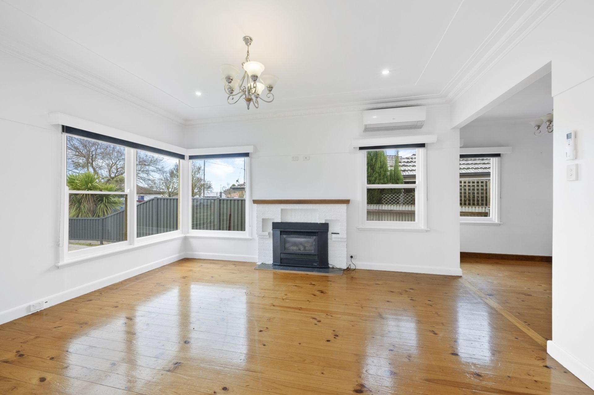 703 La Trobe Street, Redan, Redan - Thumbnail 4