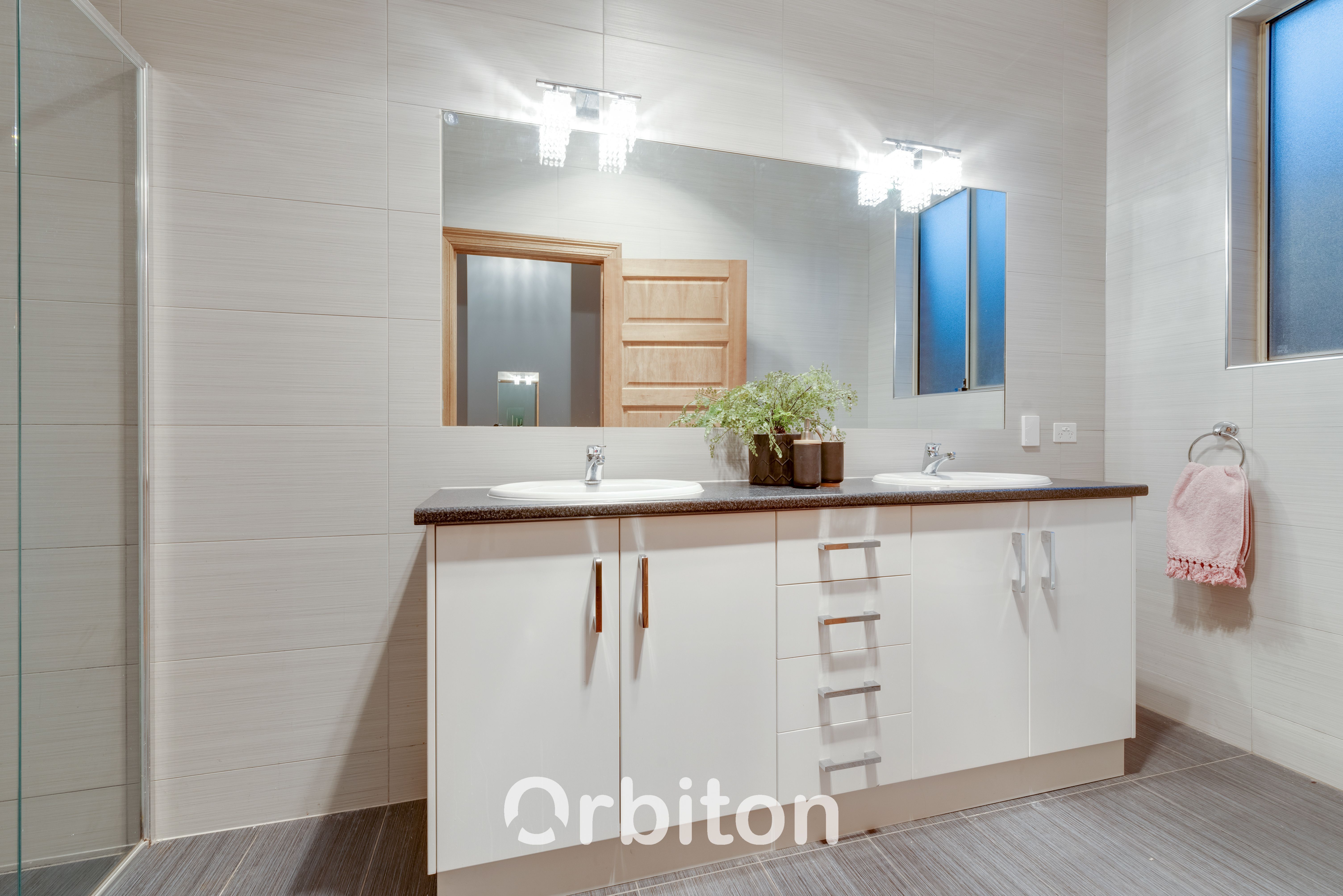32 Lucerne Grove, Findon SA 5023