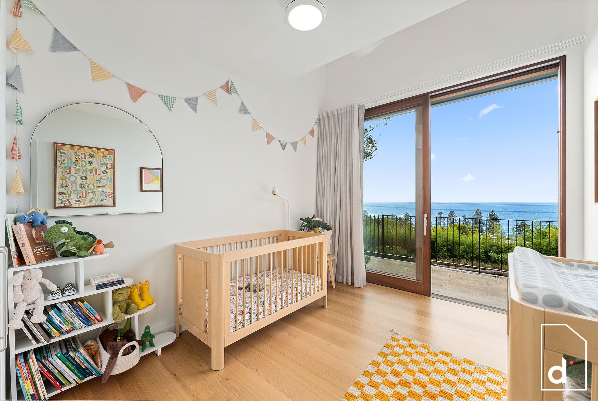 5 Middle Heights Road, Coledale NSW