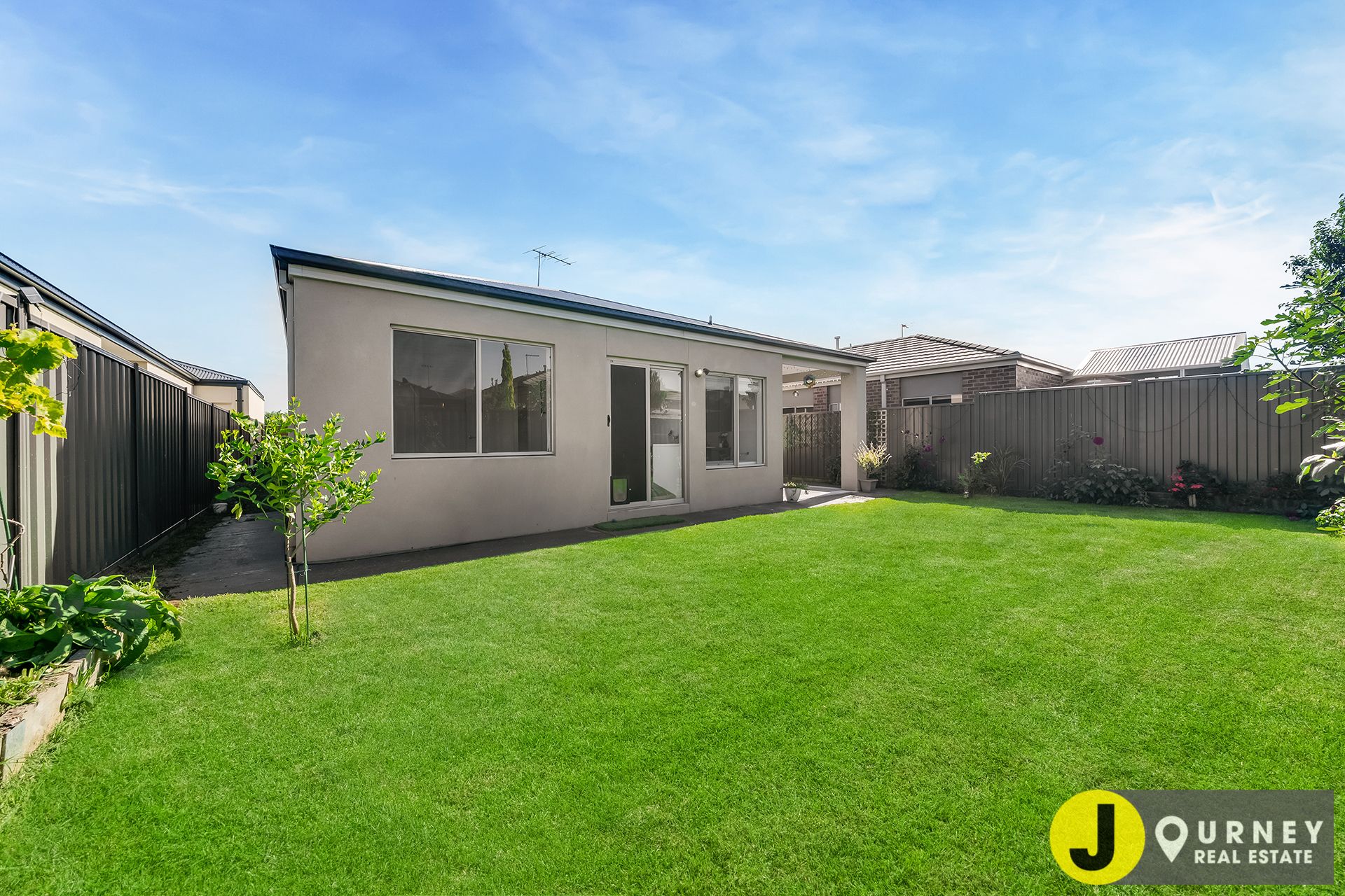 10 Wellspring Way, Narre Warren South VIC, Narre Warren South - Image 1