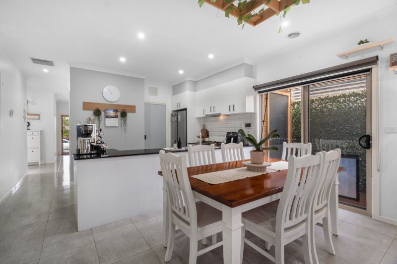 6 Fenix Way, Wollert