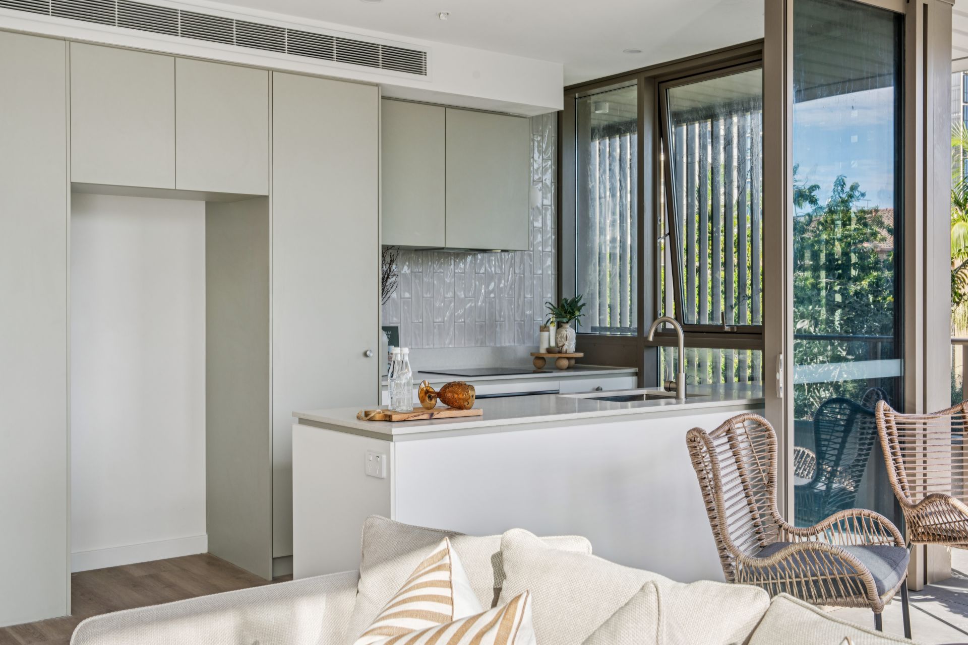 306/15 Waverley Street, Southport - Thumbnail 7