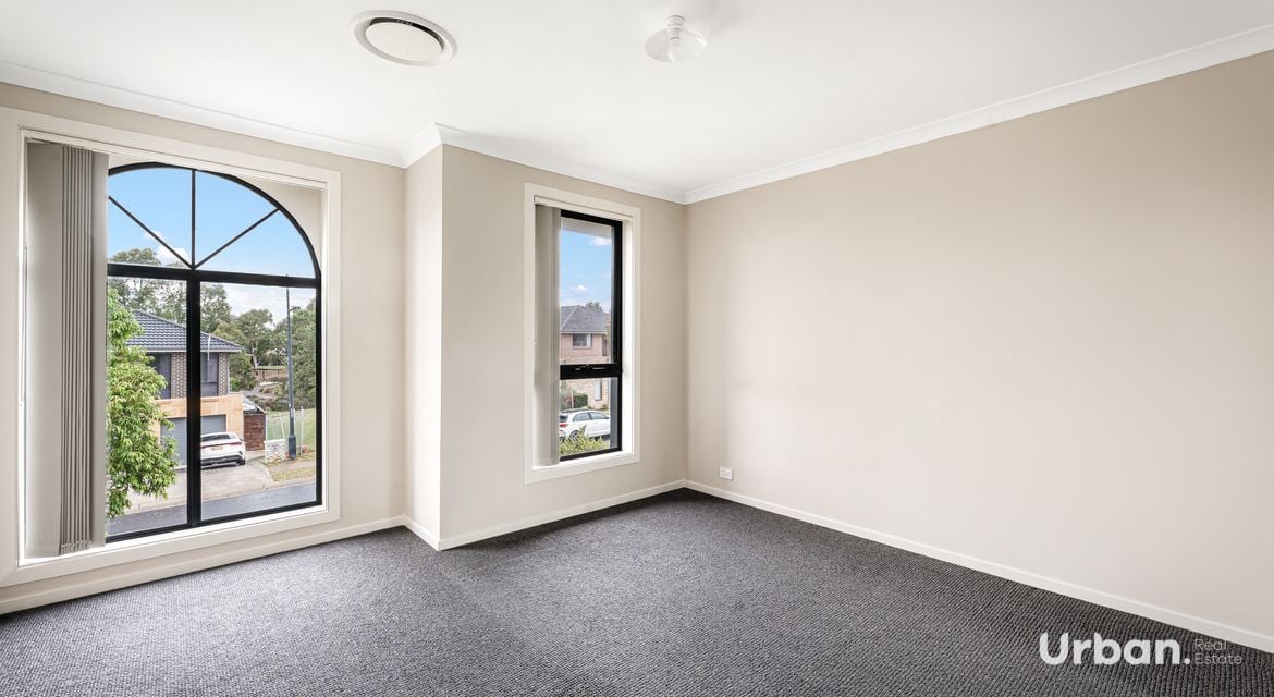 Colebee 7 Oakhill Crescent