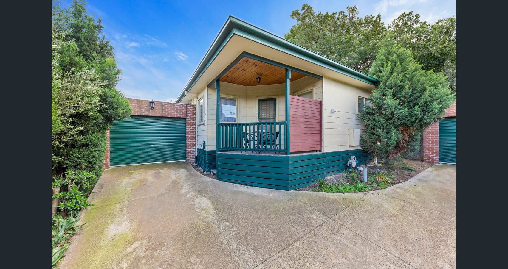 Neat and Tidy Weather Board Home