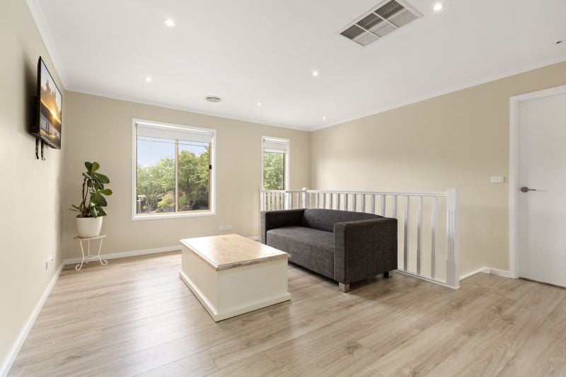 5 Yeadon Court, Epping