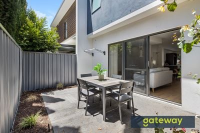 3/5 Birdwood Road, Melville