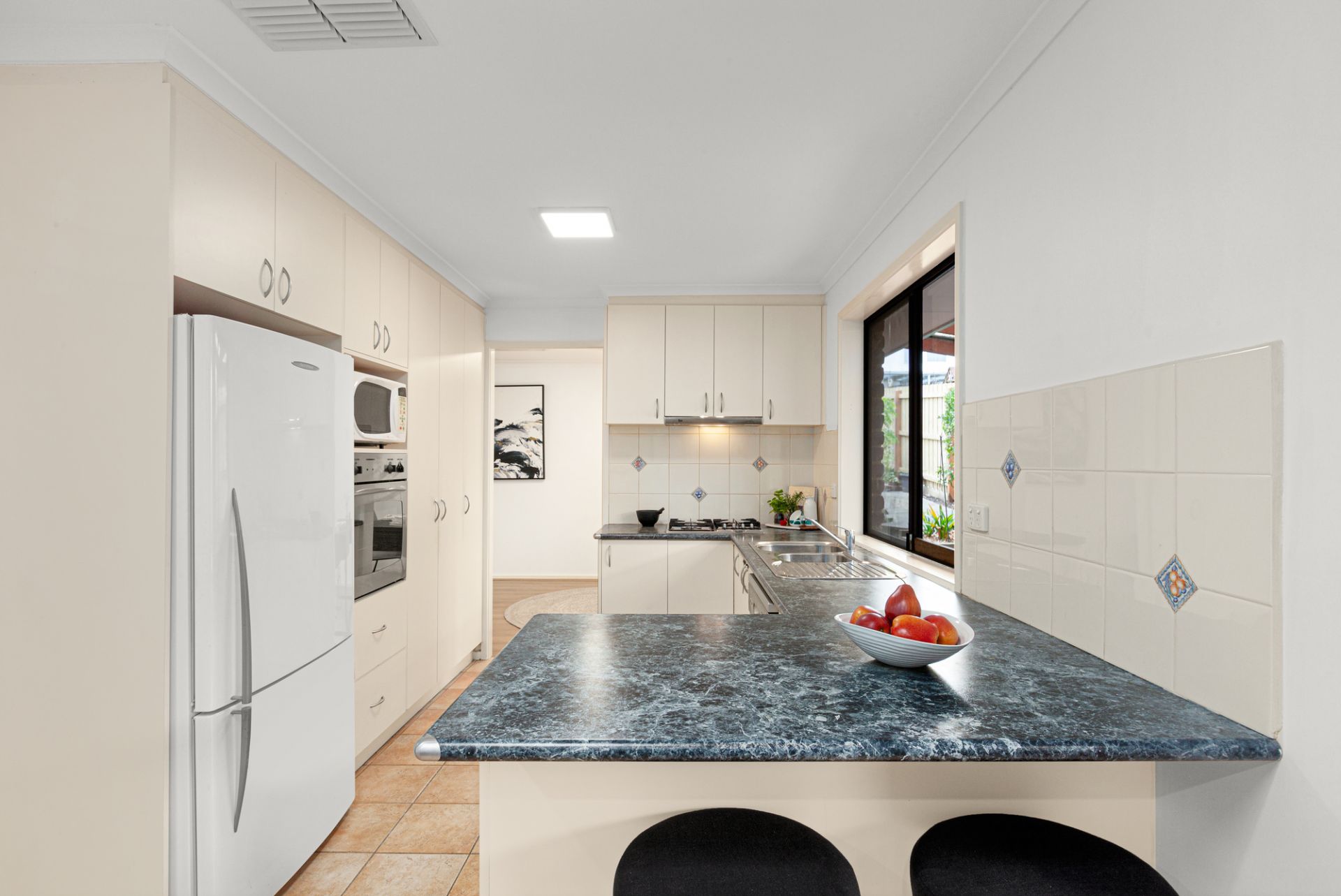 16 Inverloch Street, Sold, Sold - Thumbnail 5