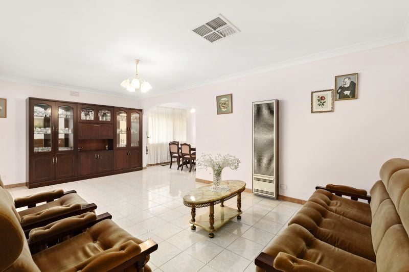 36 Nancye Drive, Lalor