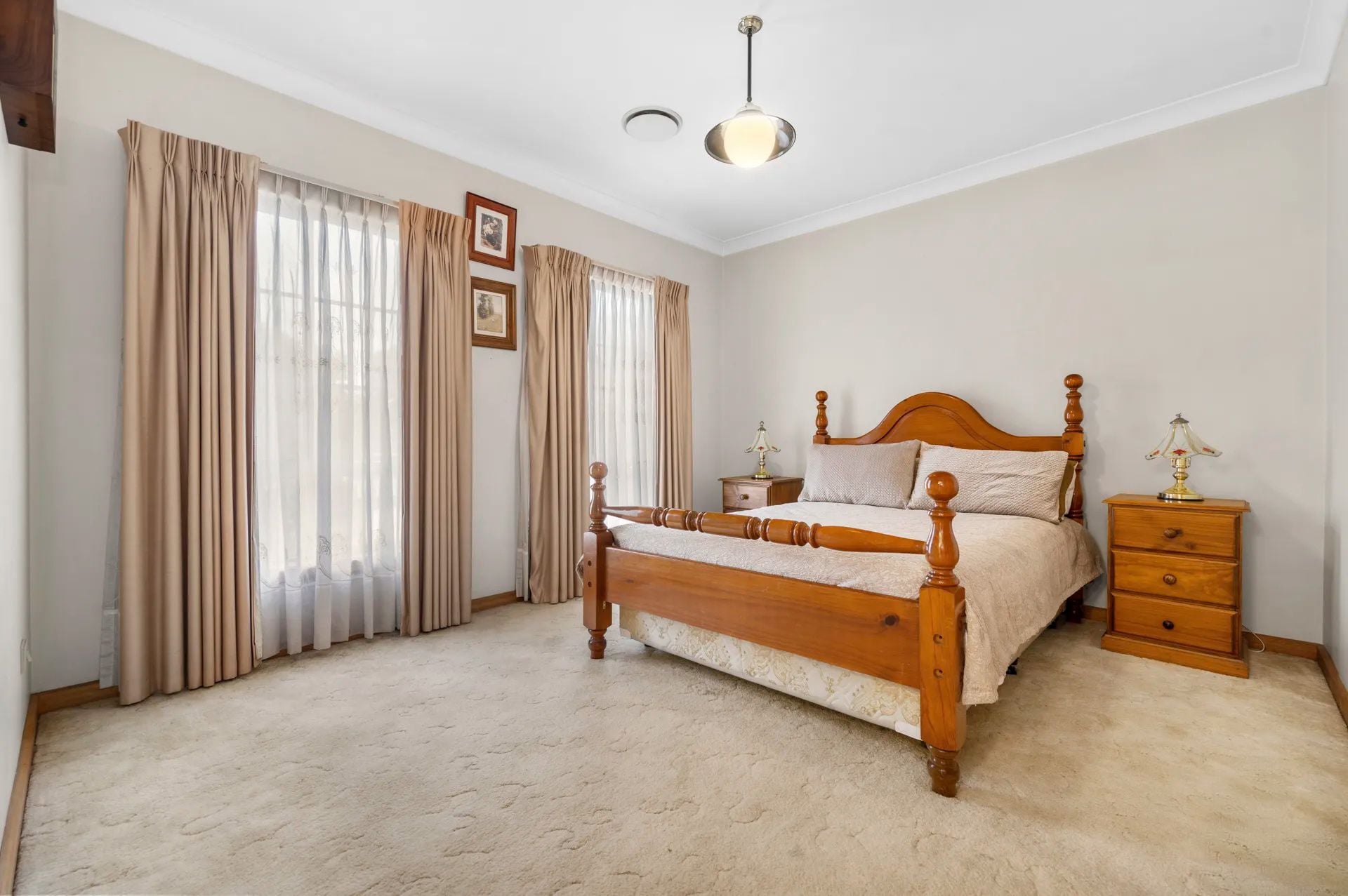Spacious Family Living With Versatile Dual Level Design
