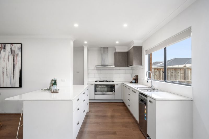 16 Urquhart Street, Mickleham