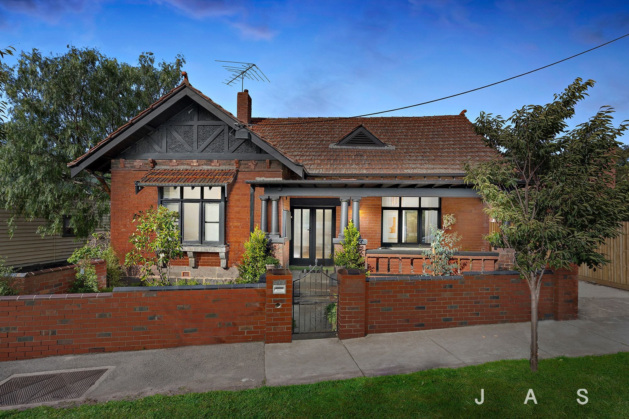 1/275 Nicholson Street Seddon VIC, Seddon - Thumbnail 2