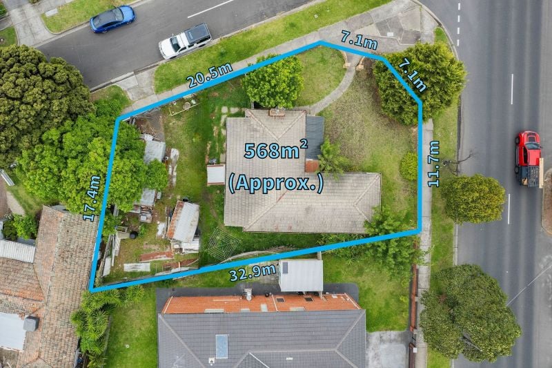 87 Cheddar Road, Reservoir