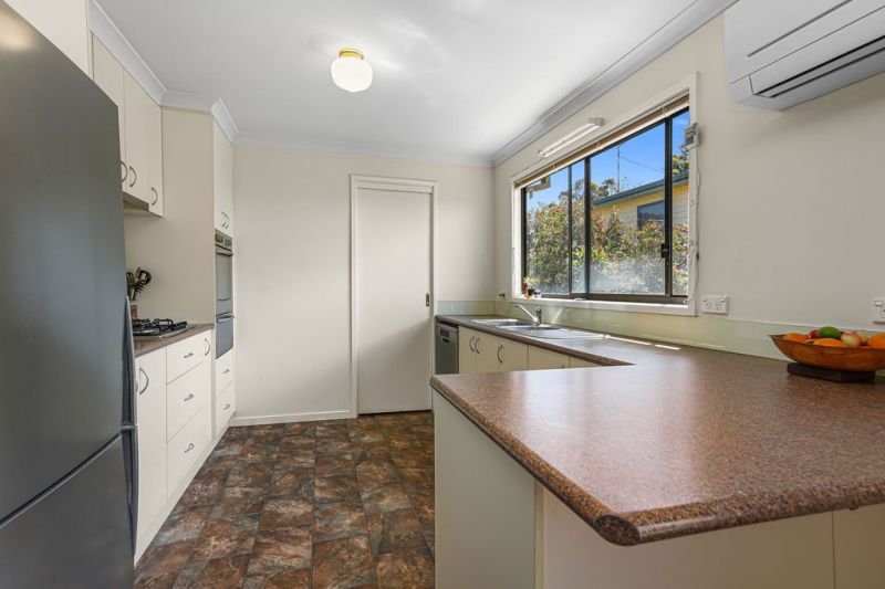 25 Murray Square Apollo Bay VIC, Apollo Bay - Thumbnail 4