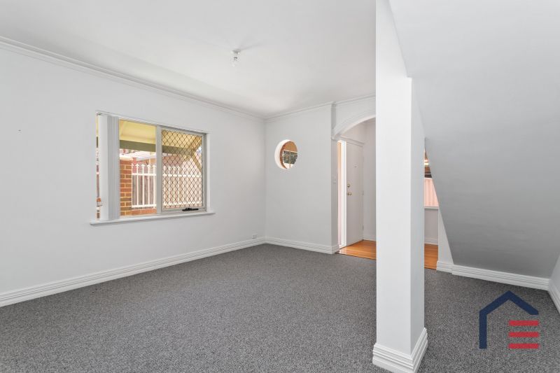 2/63 First Av, Mount Lawley