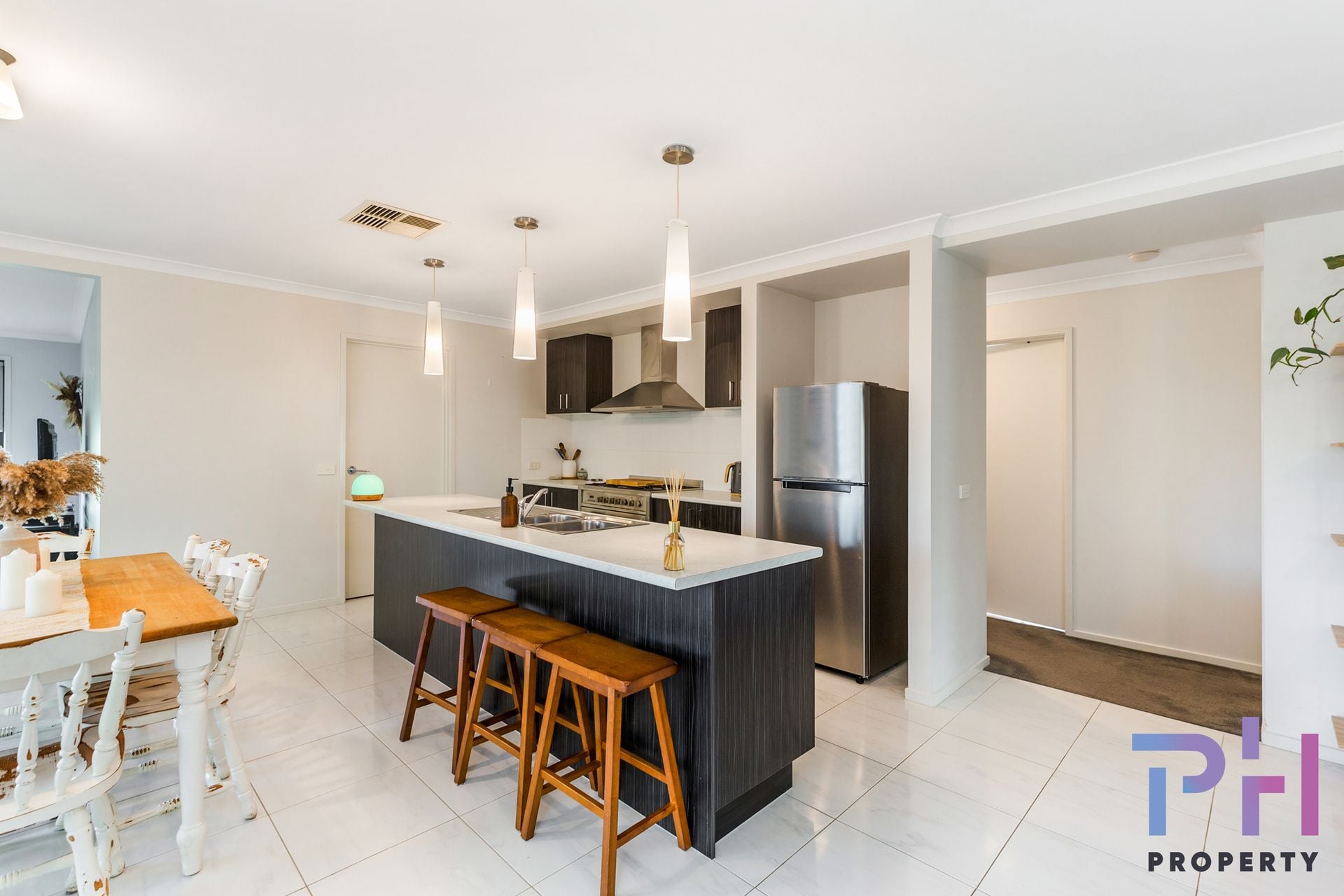4 Aurora Place EPSOM VIC, Epsom - Thumbnail 3