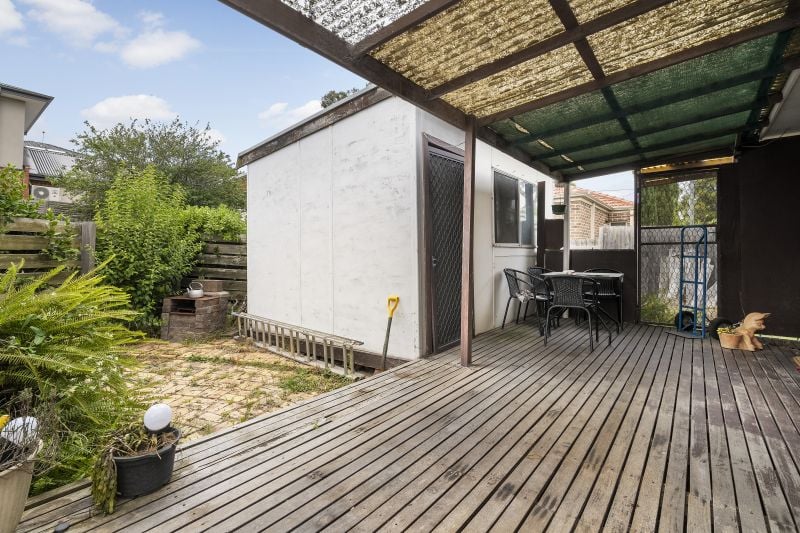 32 McEwan Road, Heidelberg Heights