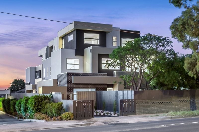 5/923 High Street, Reservoir