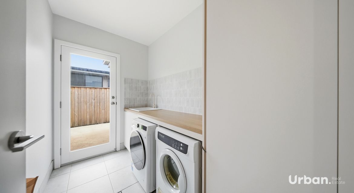 Lochinvar 10 Trevallyn Avenue