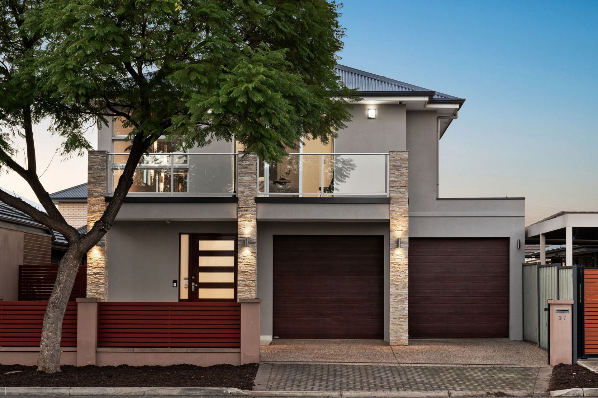 37 Charles Mathews Circle, St Clair, St Clair - Thumbnail 2