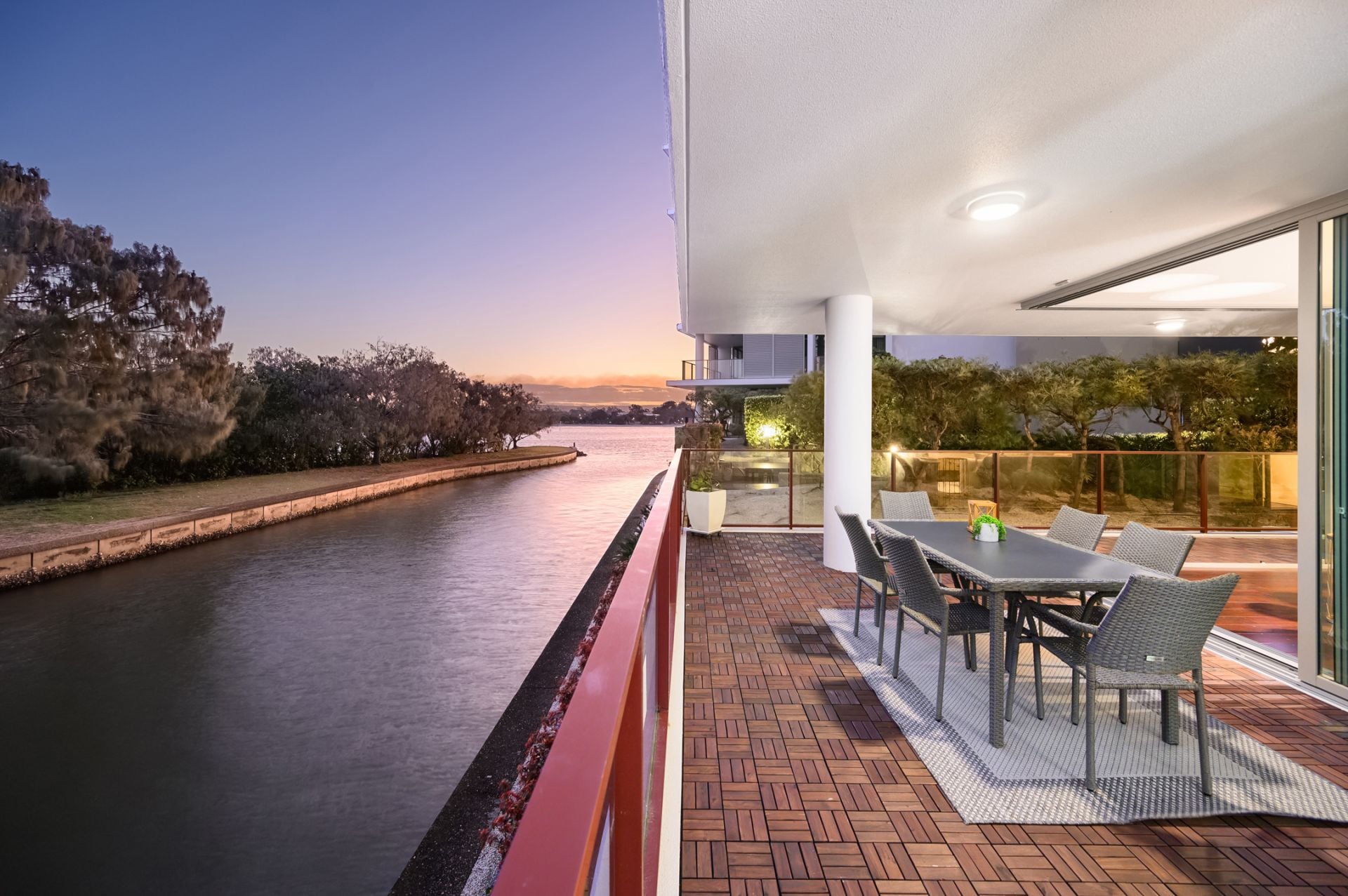30104/2 Ephraim Island, Paradise Point - Thumbnail 5