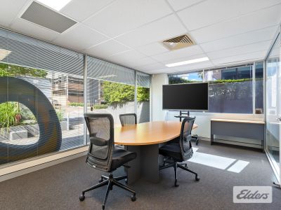 FUNCTIONAL GROUND FLOOR OFFICE/MEDICAL!