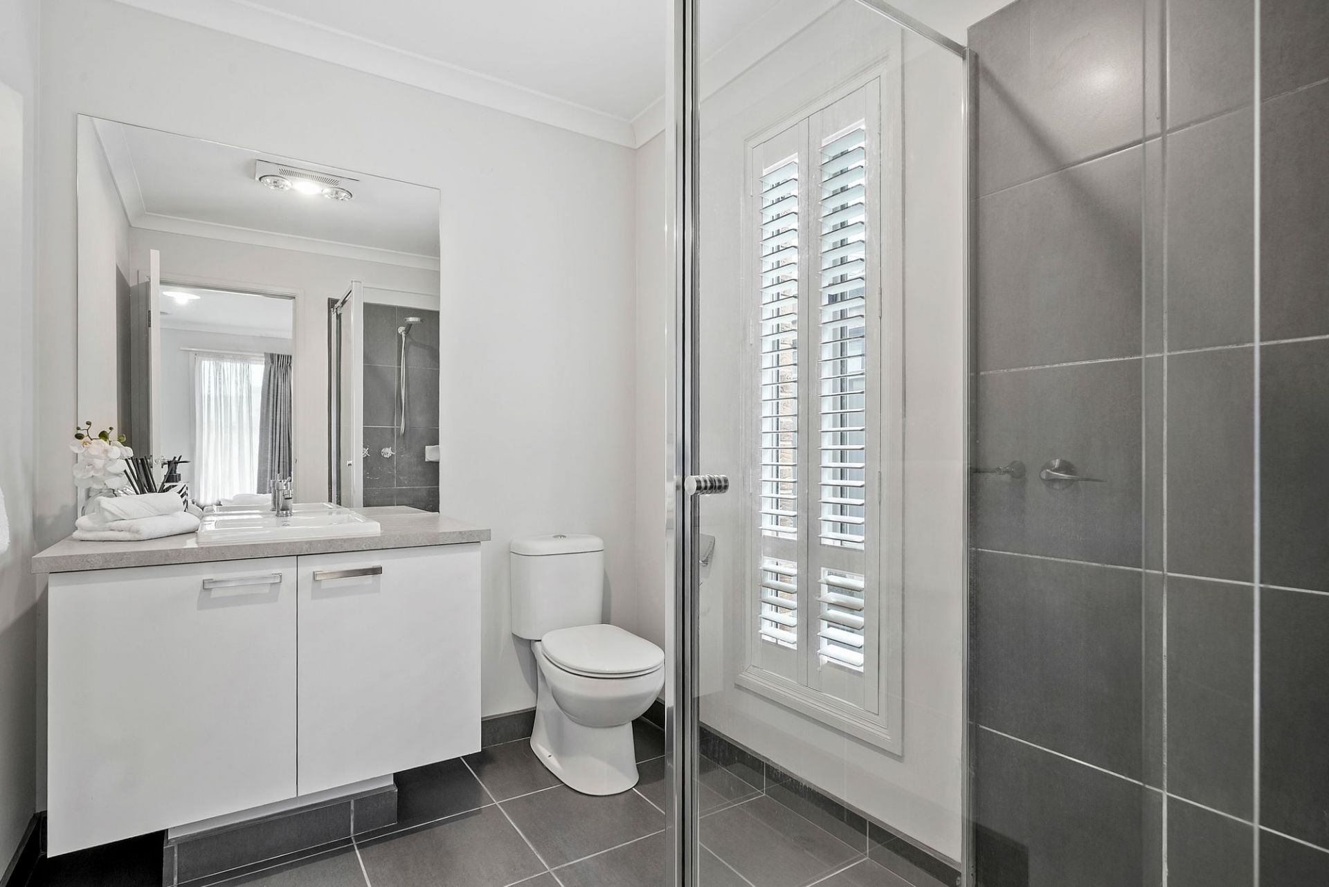 Perfectly Positioned Family Living with Lifestyle Convenience