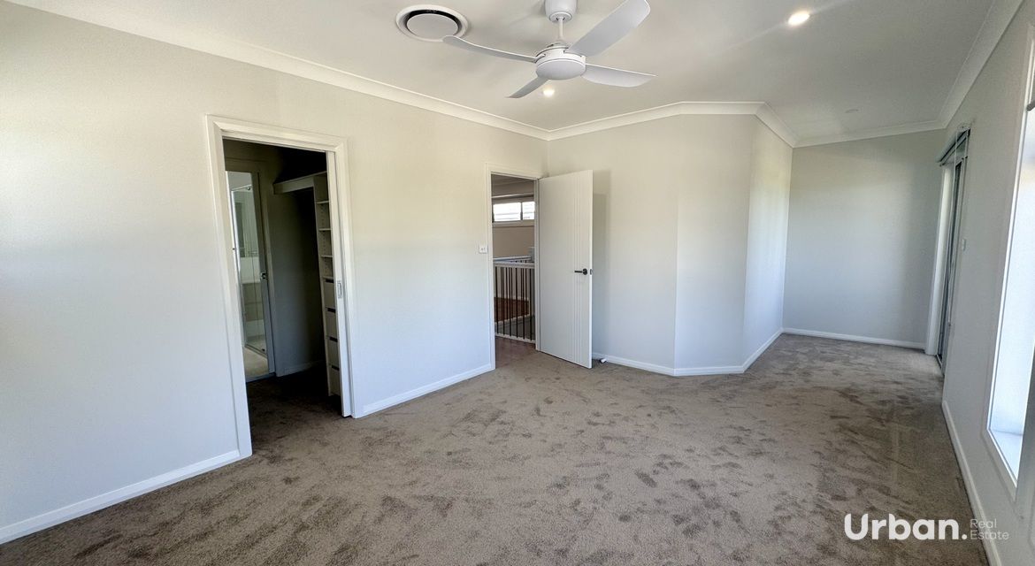 Oran Park 6 Chesterman Loop