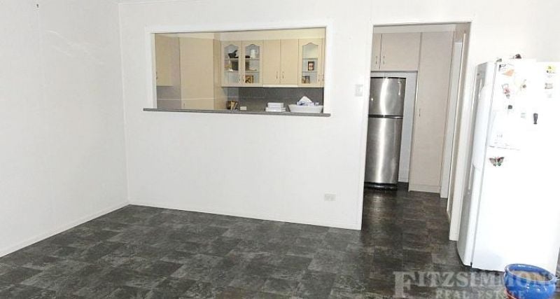 34 Wyley Street, Dalby, Dalby - Thumbnail 4
