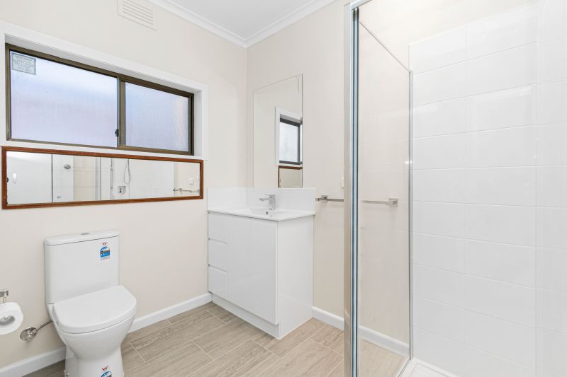 9 Larch Street, Thomastown