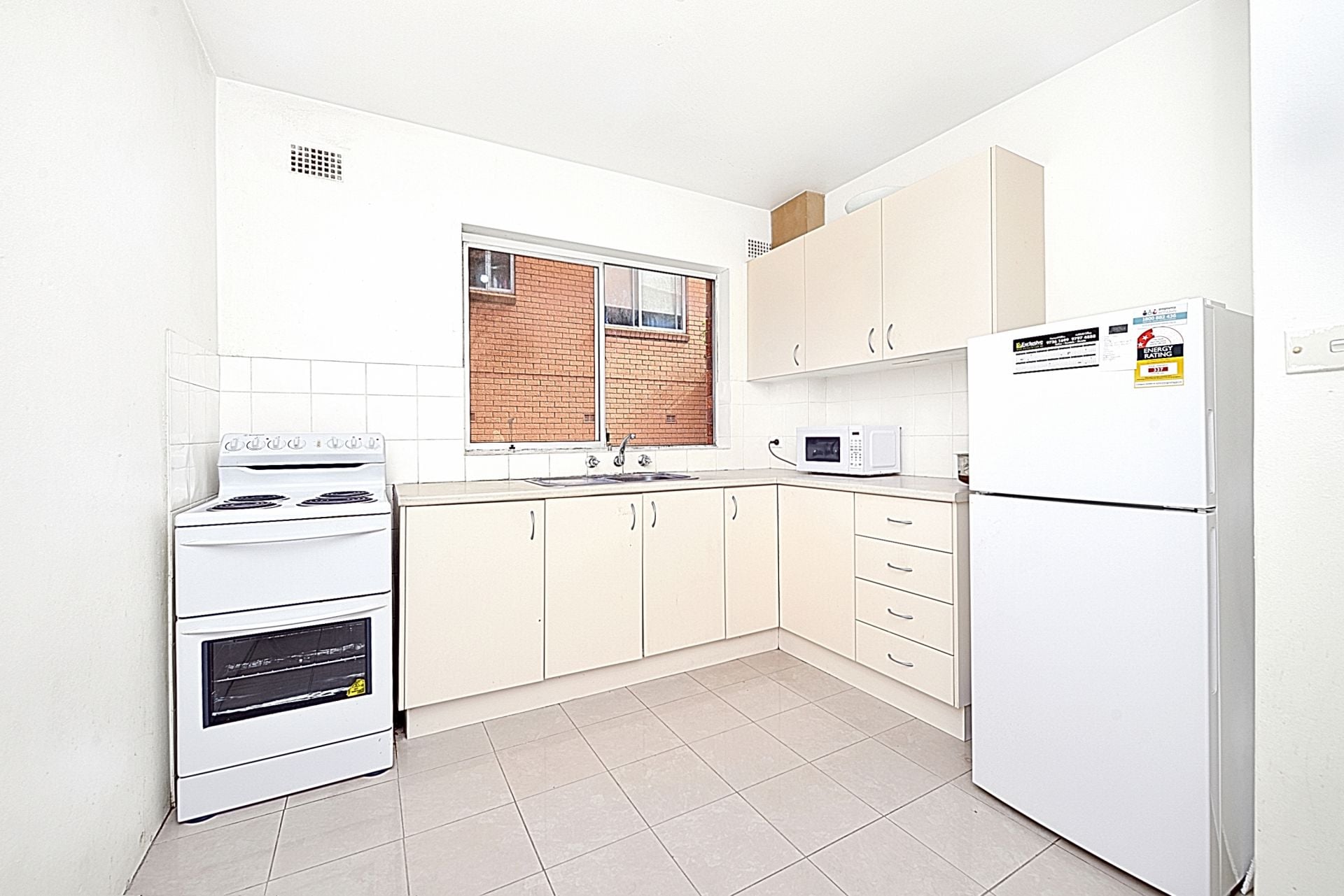 8/6 Eastbourne Road Homebush West NSW, Homebush West - Thumbnail 3