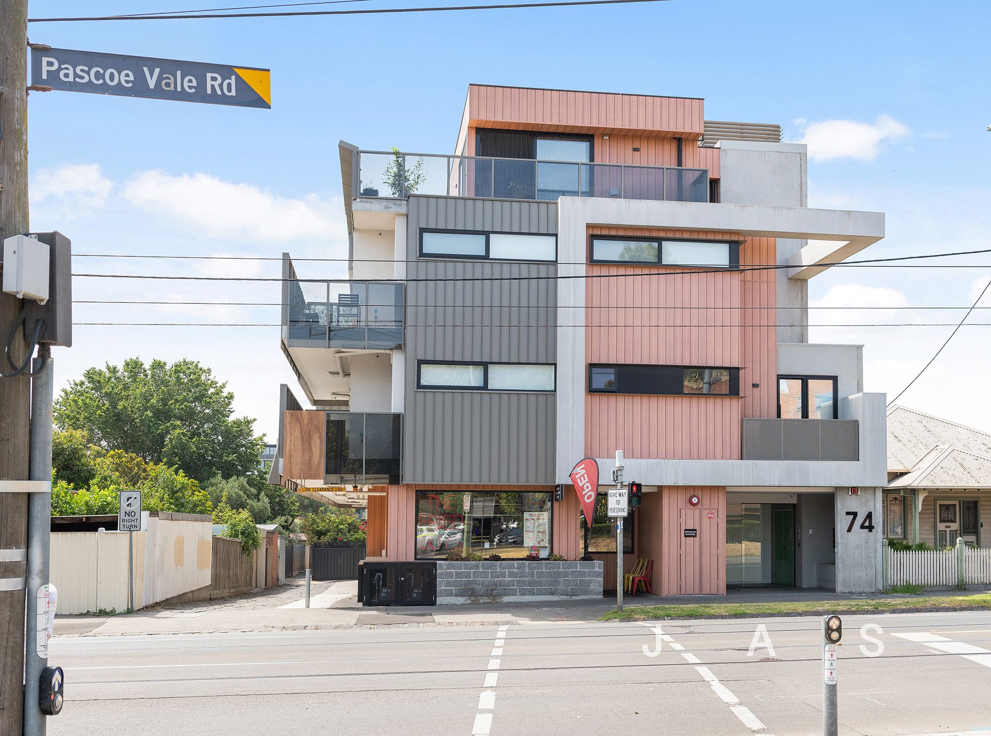 102/74 Pascoe Vale Road Moonee Ponds VIC, Moonee Ponds - Thumbnail 2