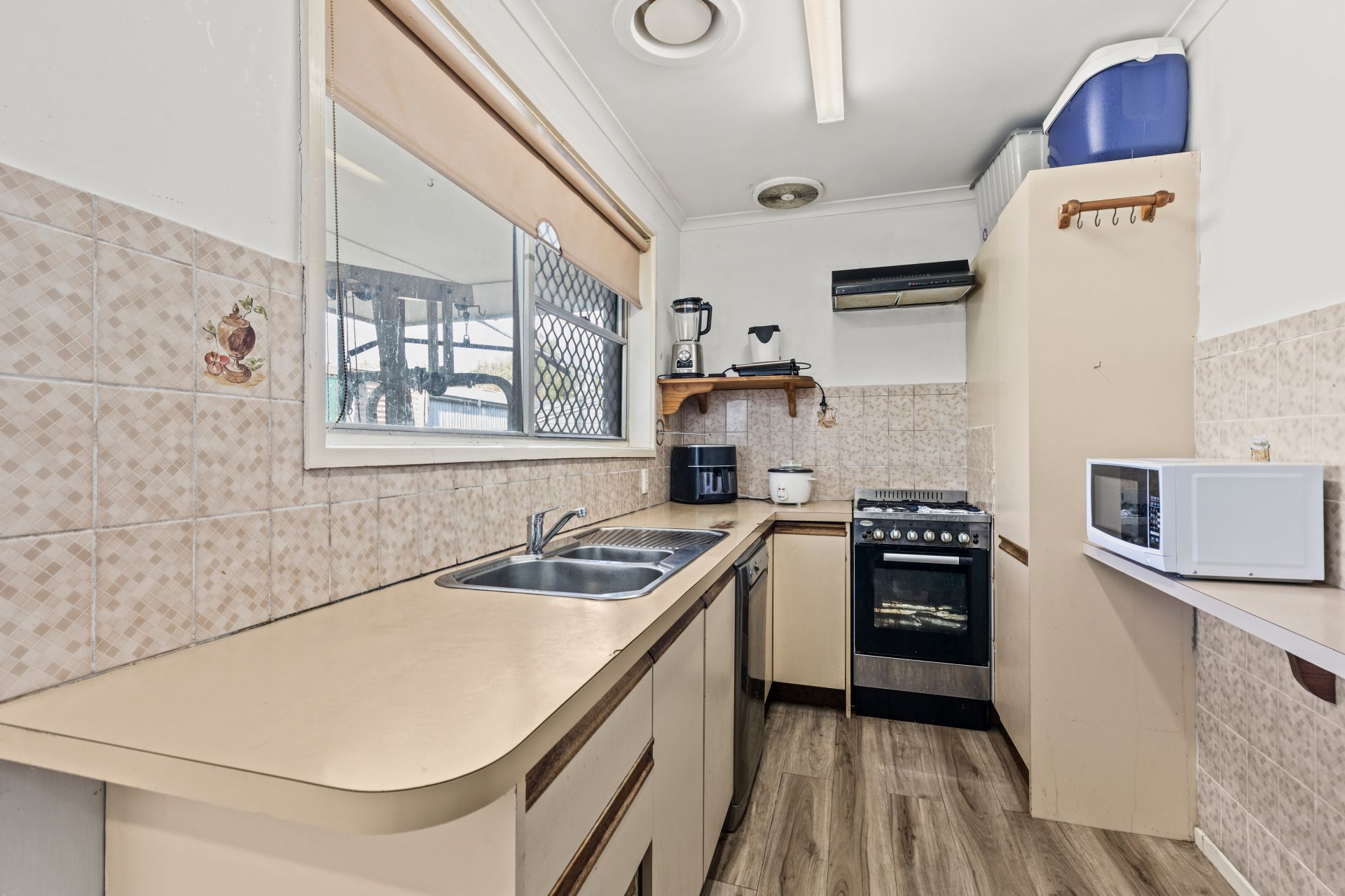 35 Felstead Avenue, Sunshine West - Thumbnail 4