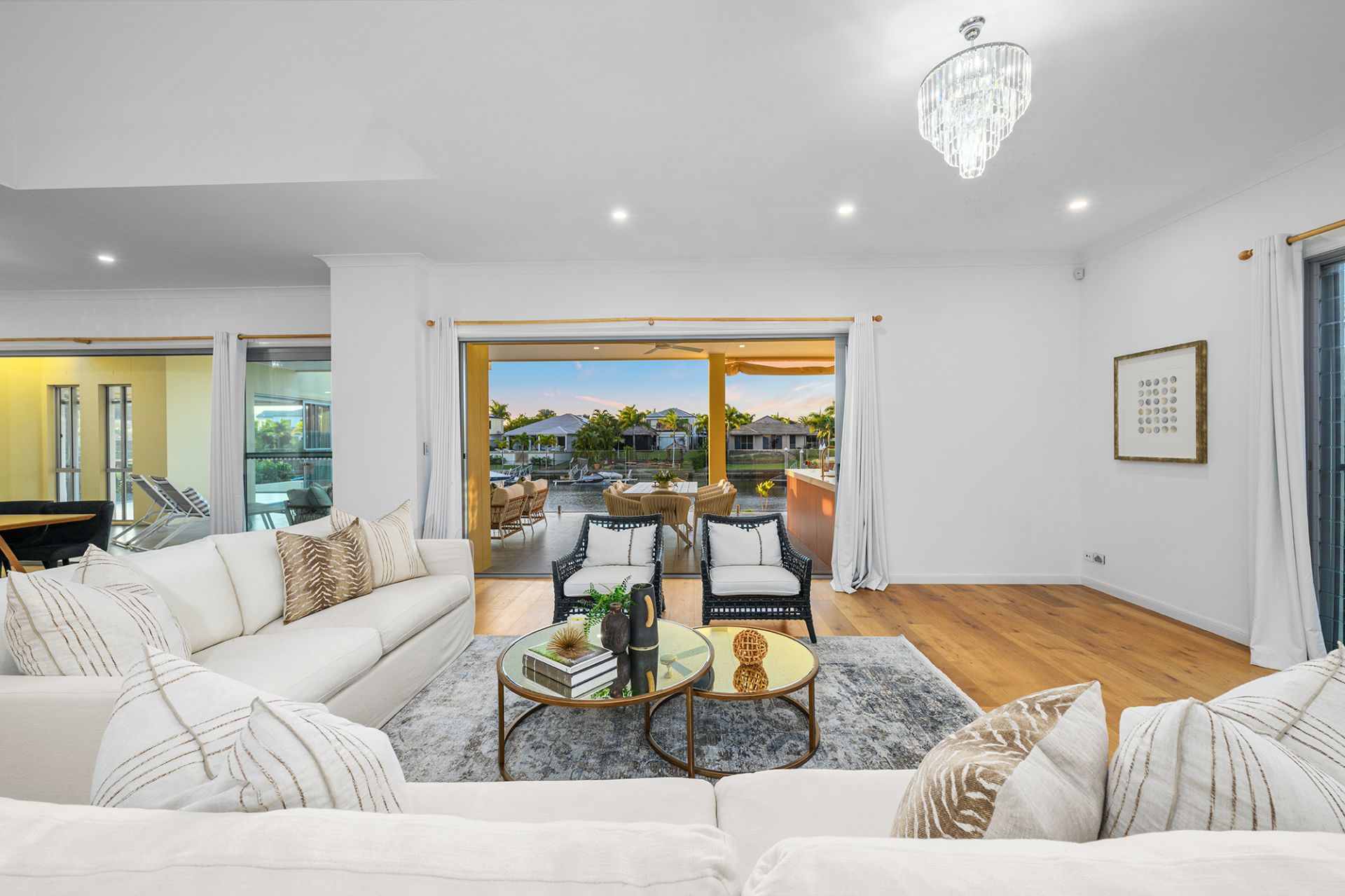2106 Carlton Drive, Hope Island QLD 4212, Hope Island - Thumbnail 6