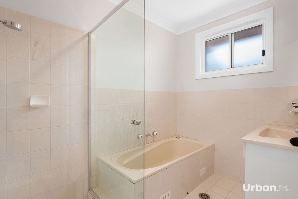 Bligh Park 2/4 Hercules Place